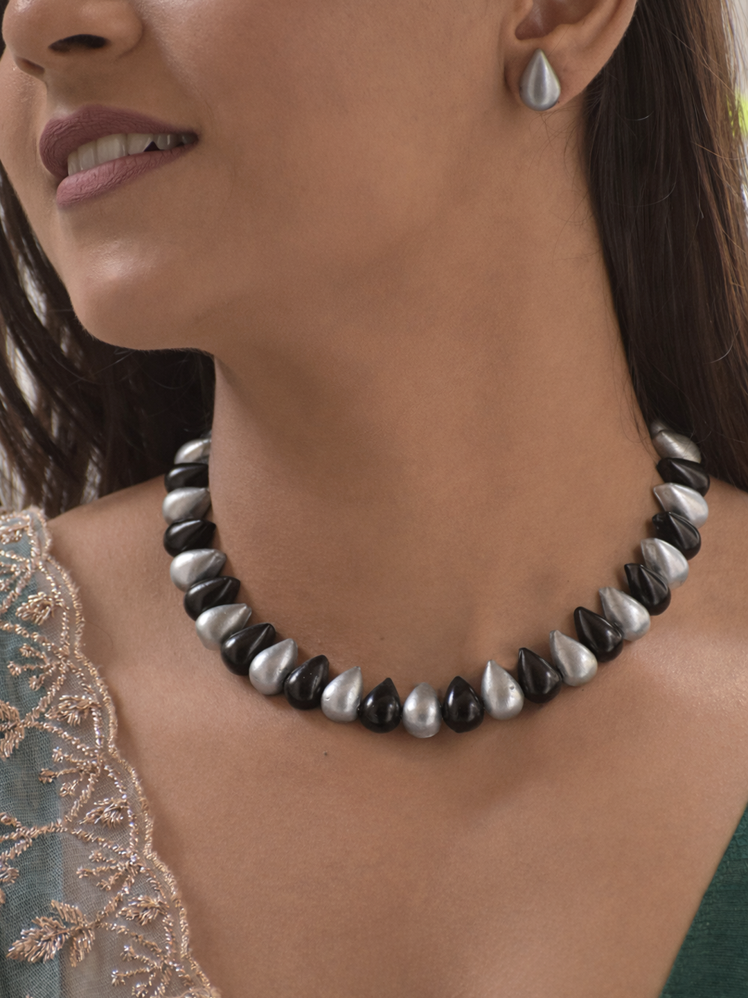 Terracotta Black & Silver Teardrop Bead Necklace Set