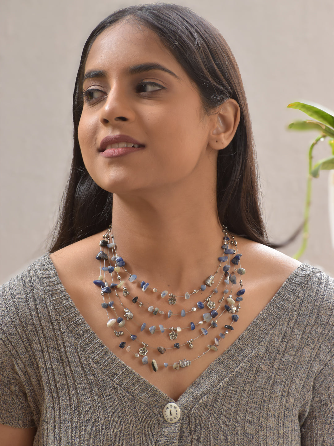 CieloMist – Layered Blue Agate Gemstone Necklace with German Silver Motifs