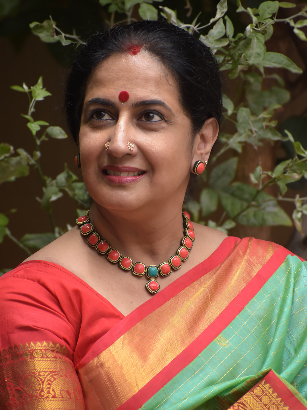 Handcrafted Square Design Terracotta Choker Set in Red & Blue Accent