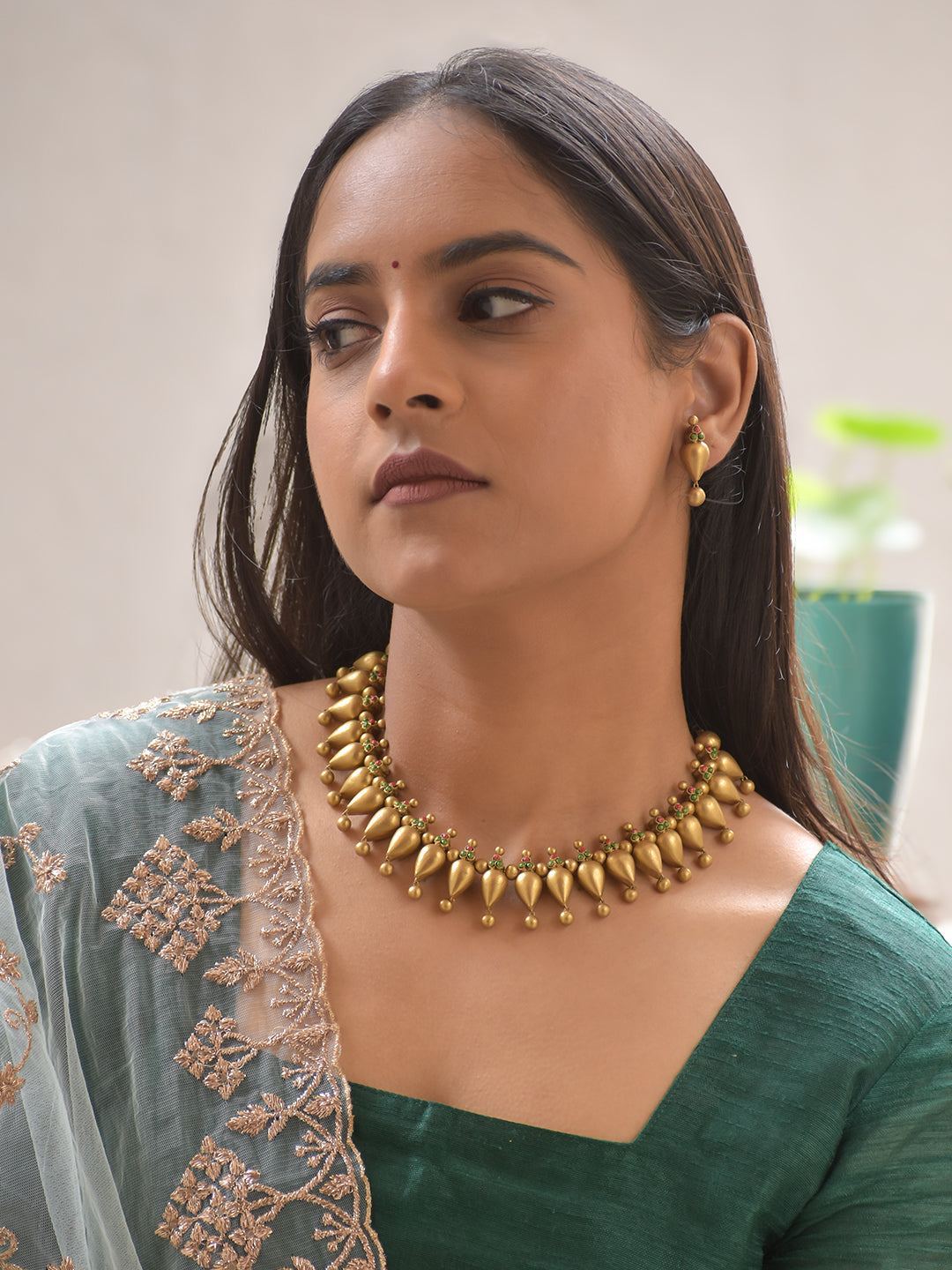 Terracotta Antique Gold Teardrop Necklace Set with Red & Green Stone Accents