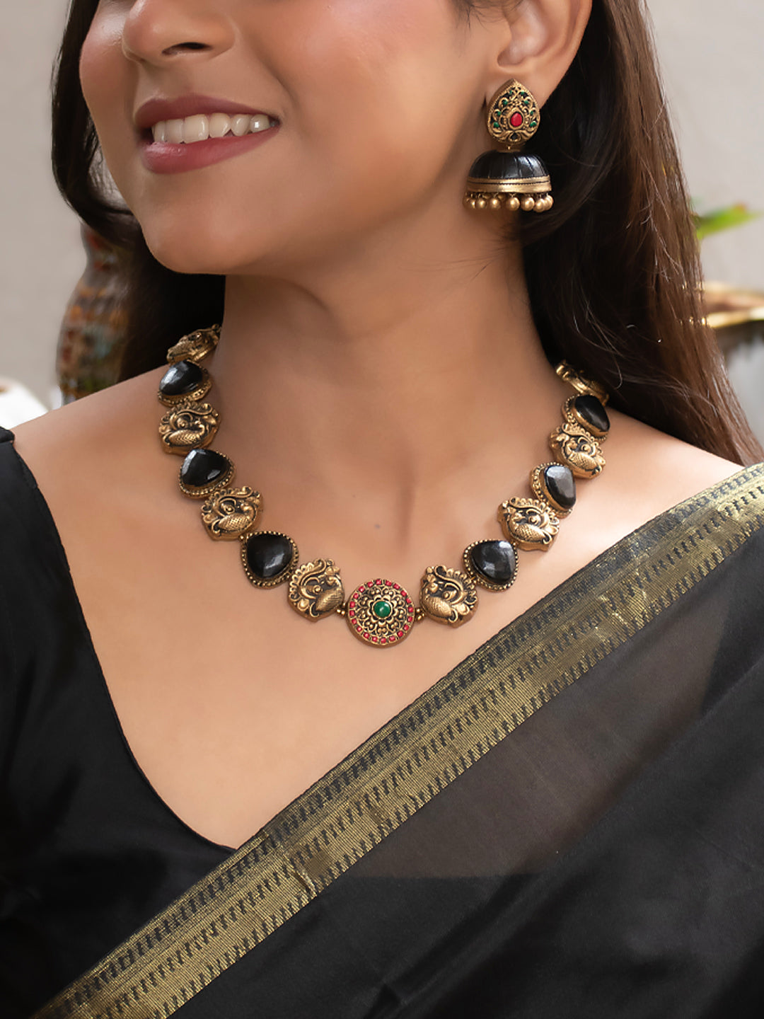 Antique Gold Black Red Green Peacock Tear Drop Shape Design Minimalistic Handmade Terracotta Necklace Set