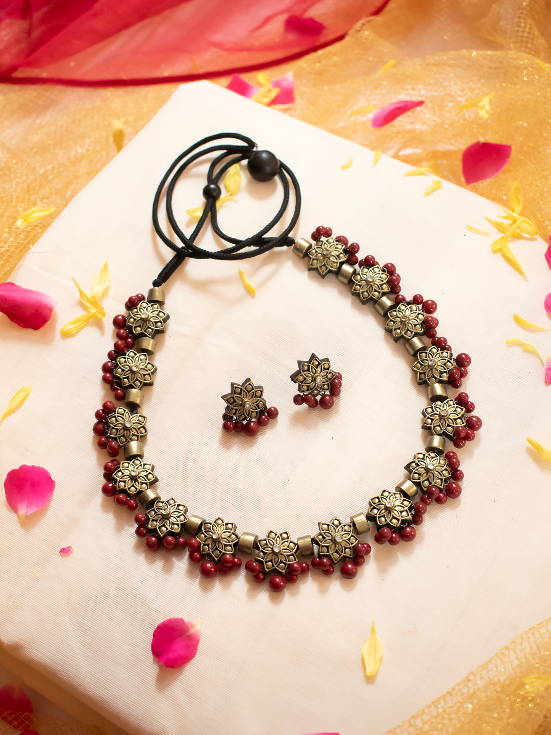 Kundanjali — Antique Gold Floral Tube Design Maroon Kundan Stone Handmade Terracotta Necklace Set