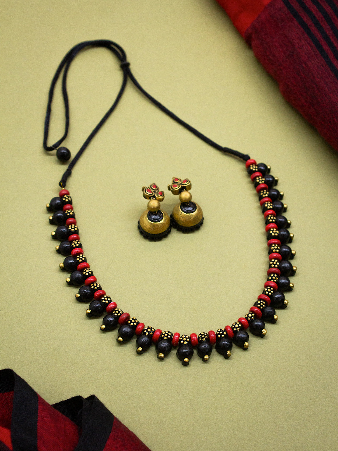 Varnamala — Antique Gold Toned Red Black Color Circular Shape Terracotta Choker Necklace Set