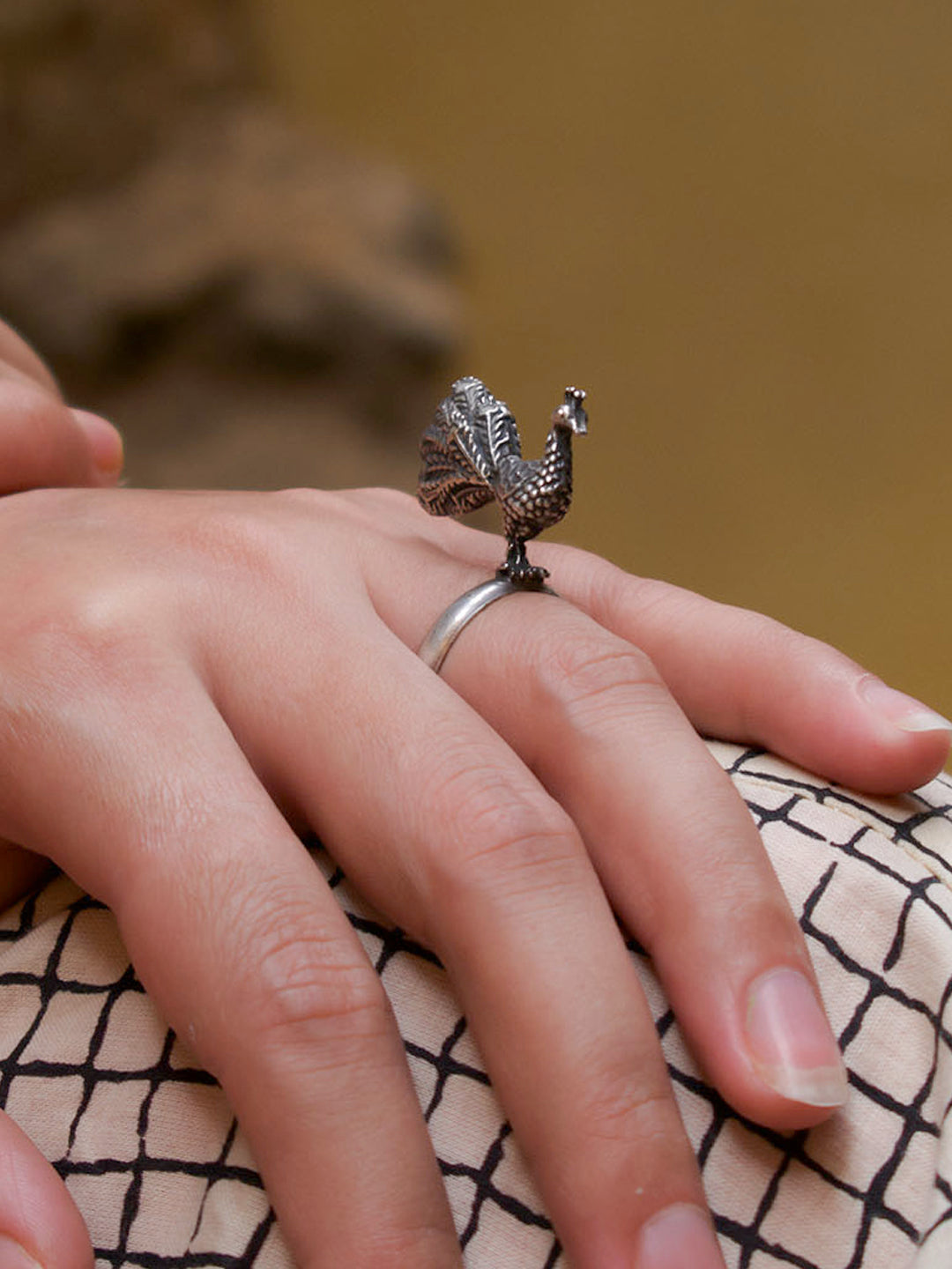 Antique Silver Plated Peacock Design Adjustable Finger Ring