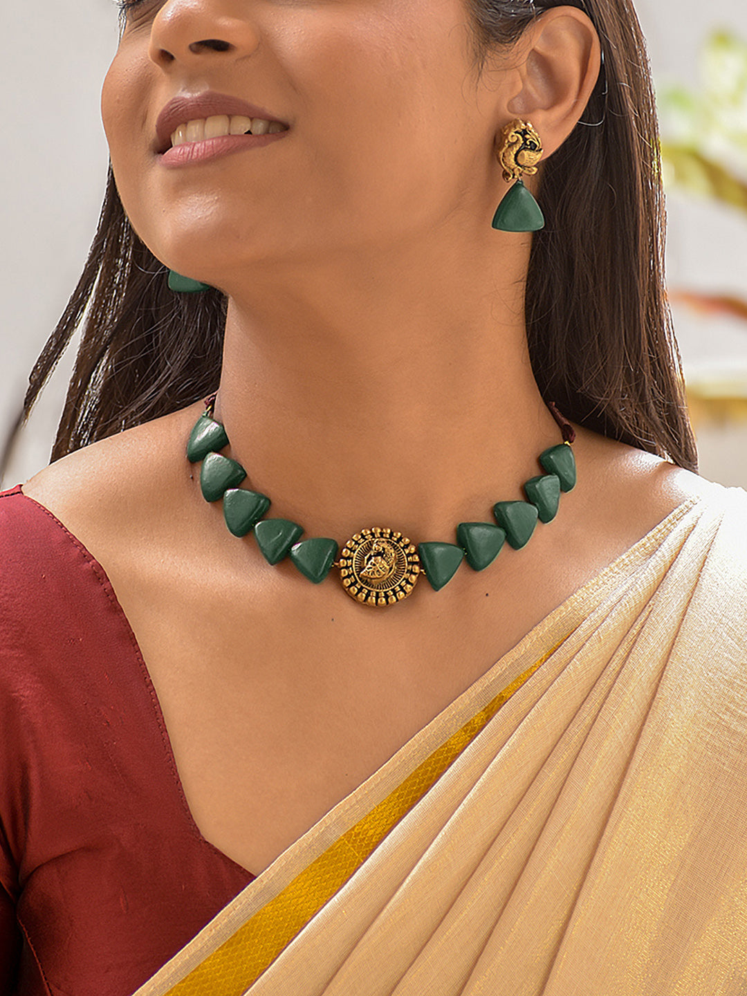 Terracotta Green Triangular Beads Peacock Pendant Necklace with Earrings