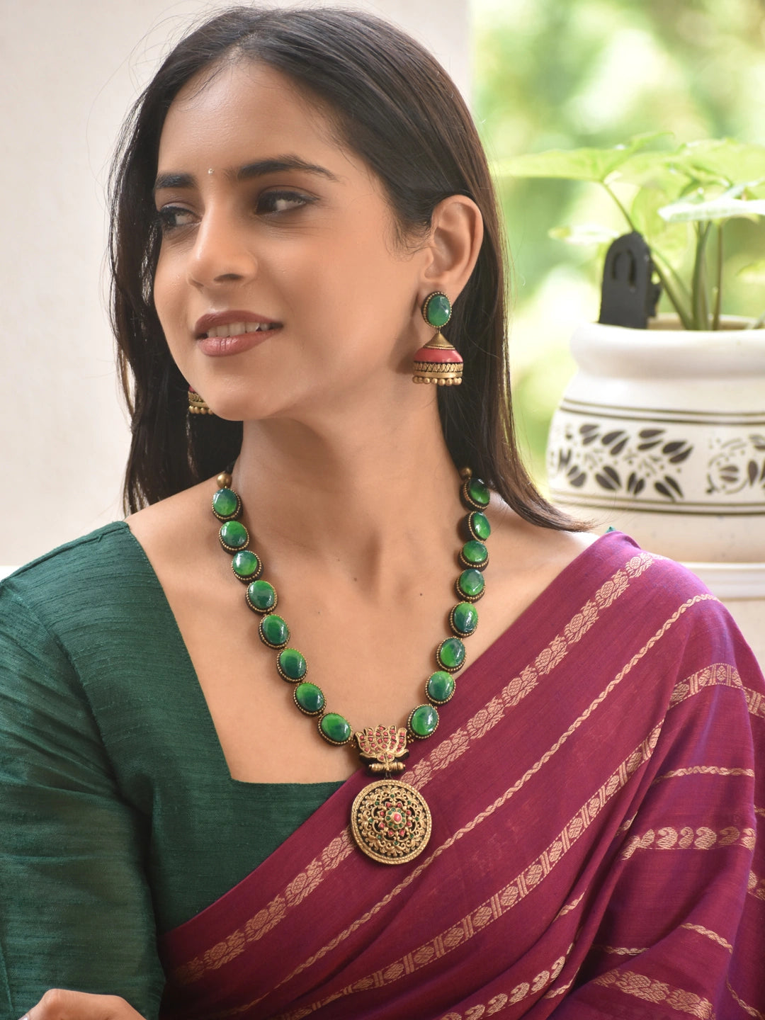 Emerald Green Stone Medallion Long Necklace Set