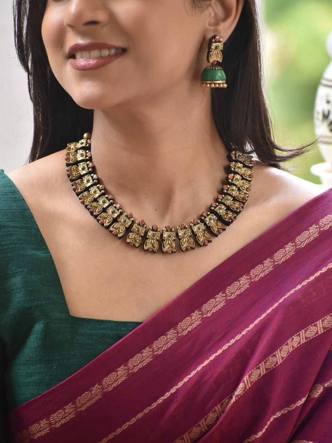Antique Gold Peacock Motif Choker Necklace Set