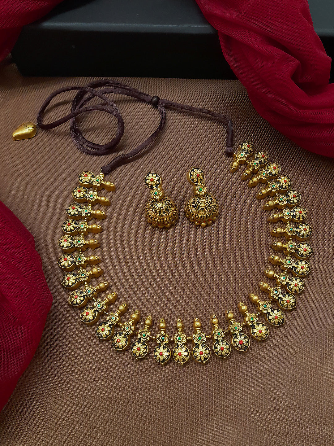 Shonakamala — Antique Gold Toned Red And Black Color Floral Design Motifs Choker Handmade Terracotta Necklace Set - kantara