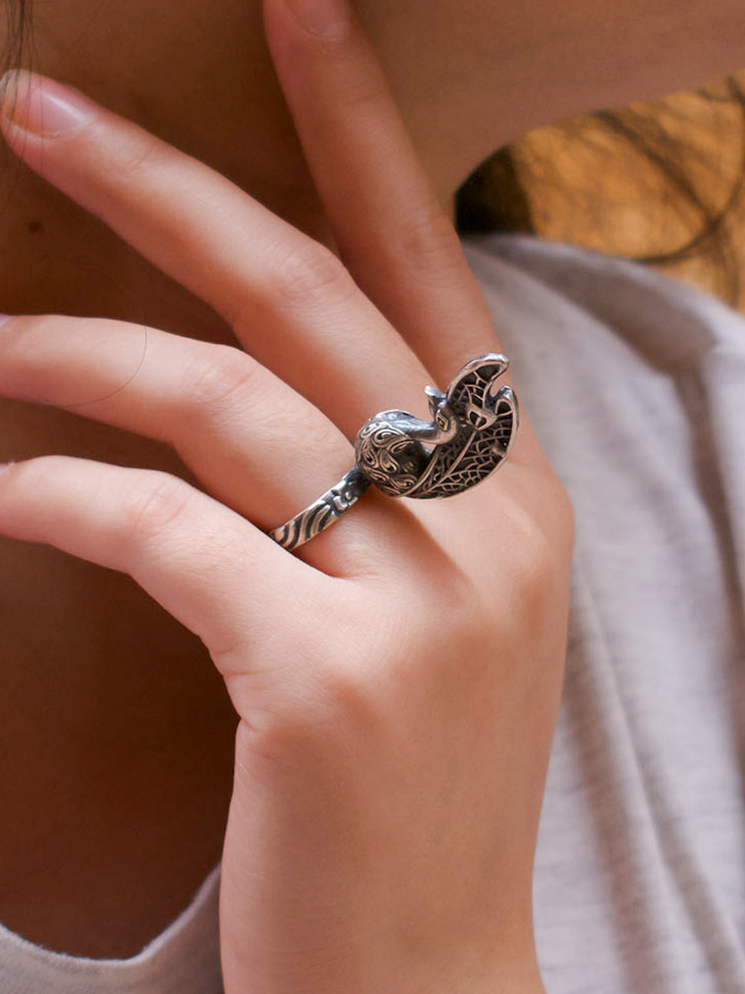 Antique Silver Plated Peacock Design Adjustable Finger Ring