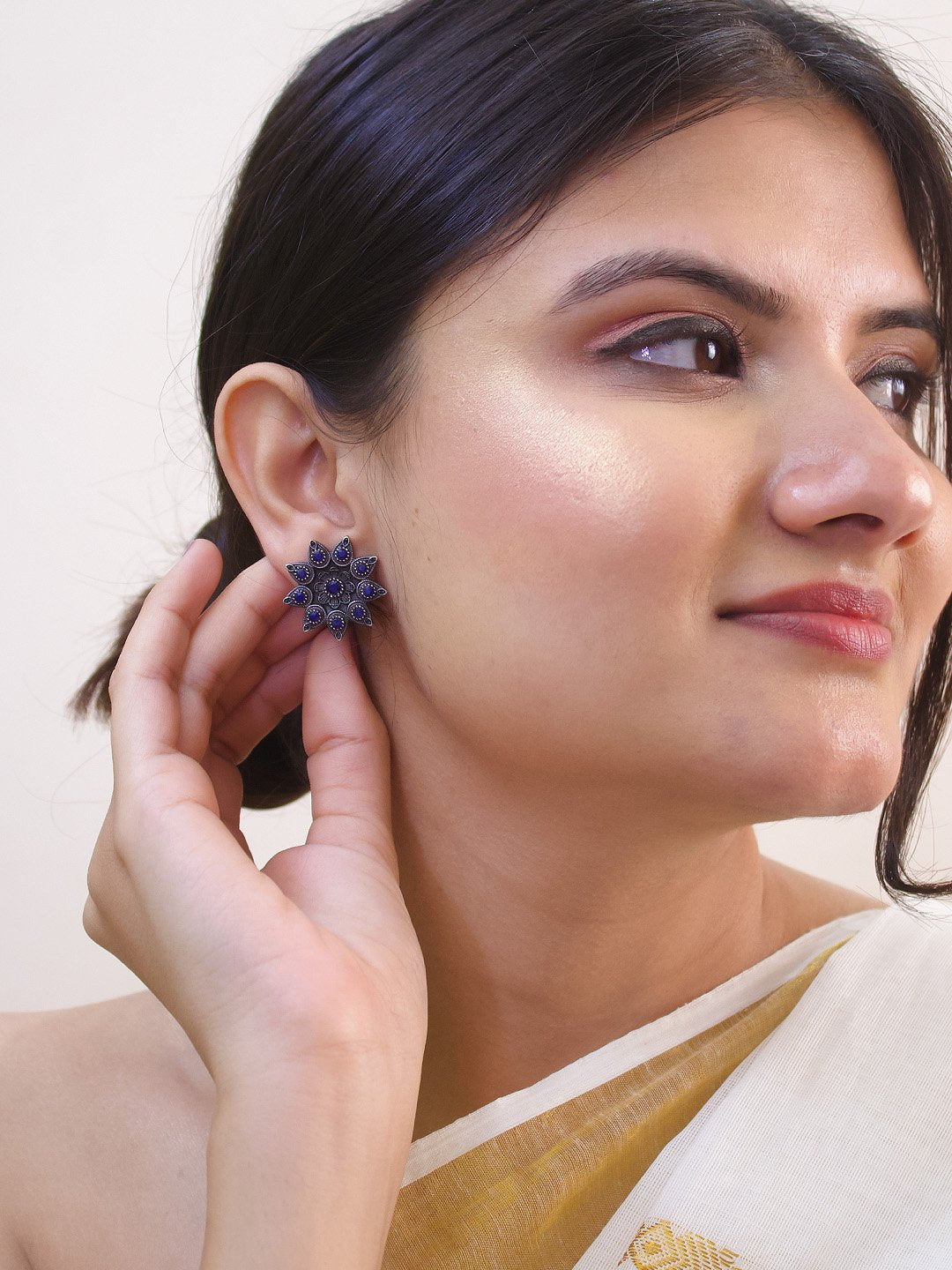 Silver Plated Teardrop Design Navy Color Artificial Stone Stud Earring