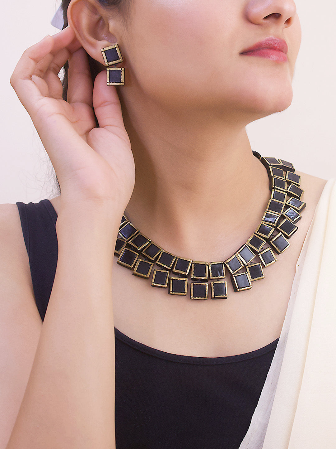 Mridulangi — Rectangular Design Hand Painted Terracotta Jewelry Set