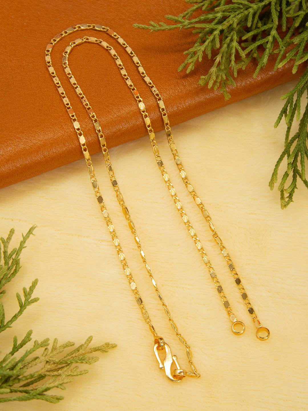 Avismaya Gold Plated Geometric Design Necklace Chain
