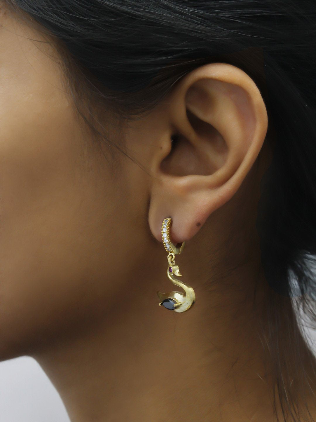 Avismaya Gold Plated Swan Design American Diamond Stone Drop Earring