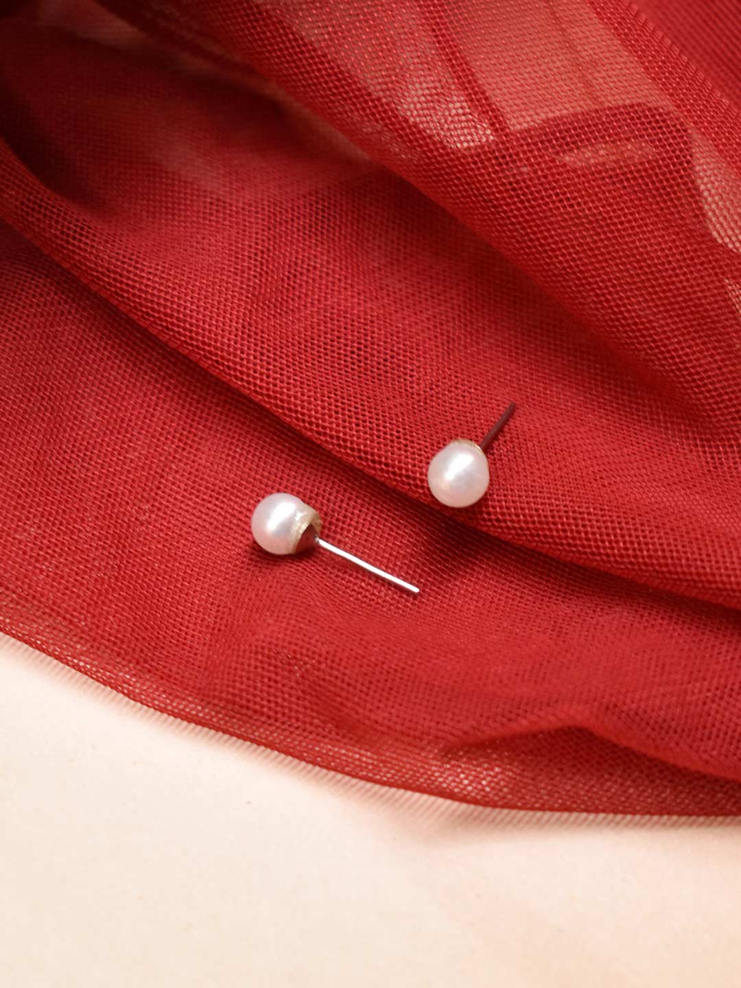 Pearl Stone Stud Earring