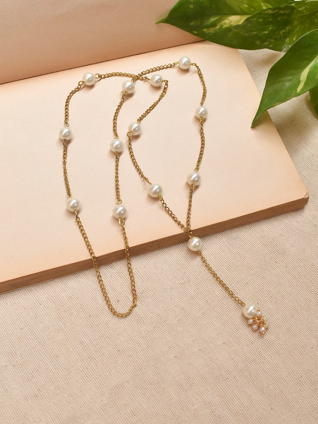 Geometrical Design Pearl Necklace Set