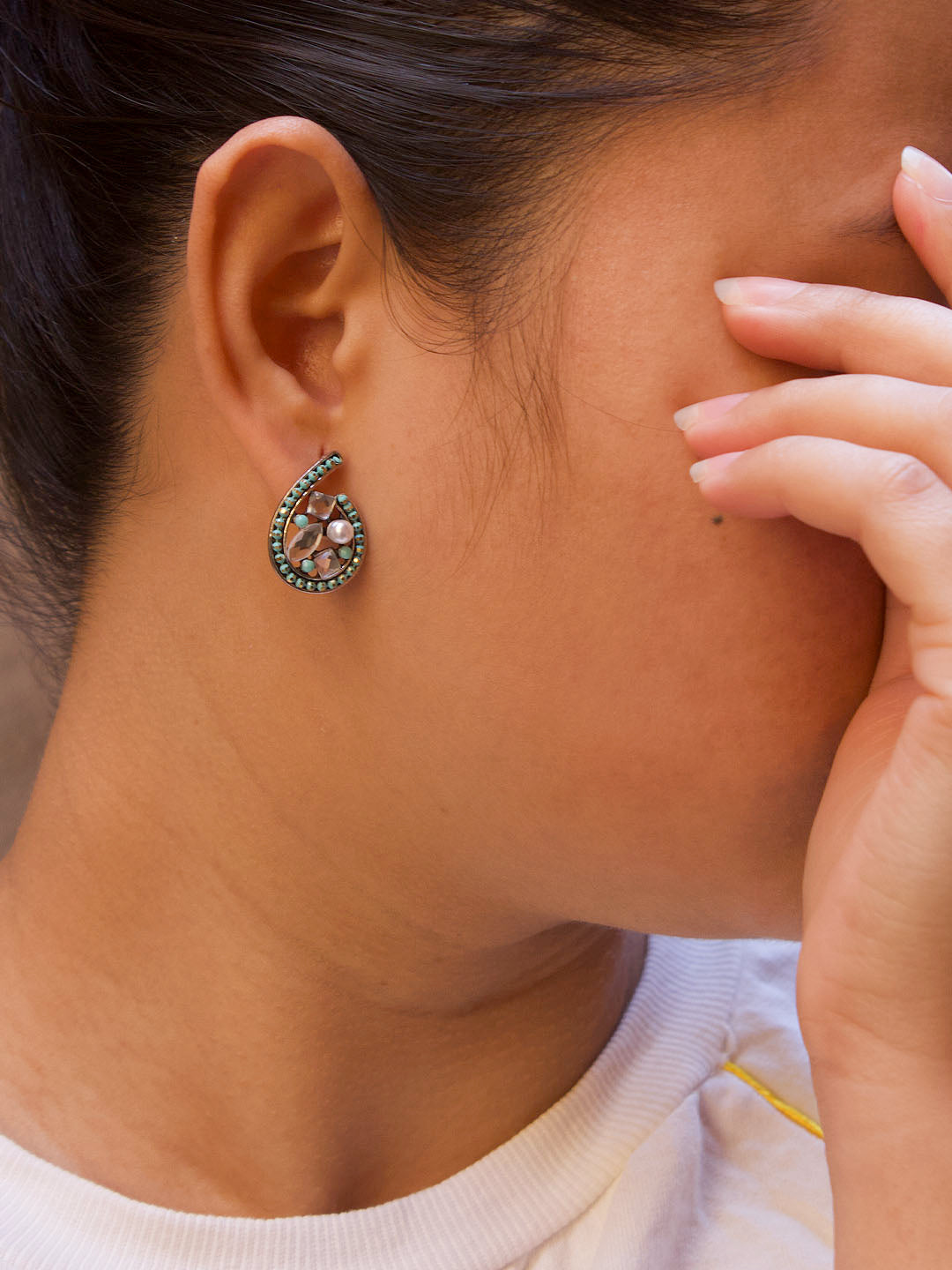Spiral Design  Green Stud  With Stones Earring