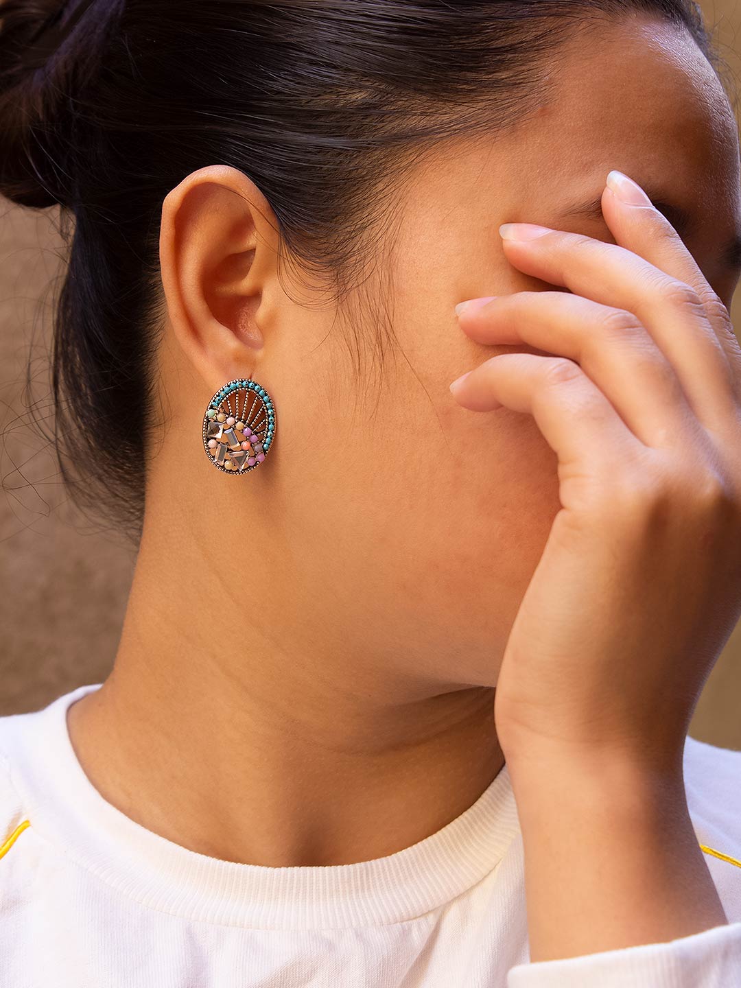 Oval Design  Green Stud  With Stones Earring