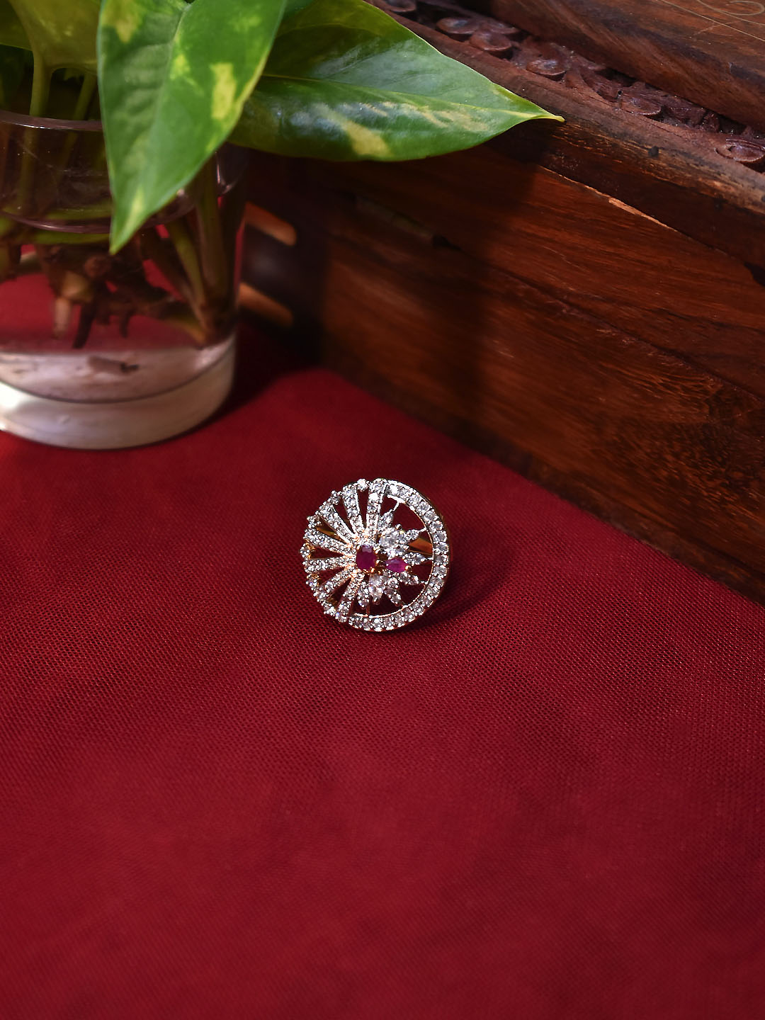 High Quality Gold Plated Wheel Design CZ Stones And Ruby Stones Finger Ring