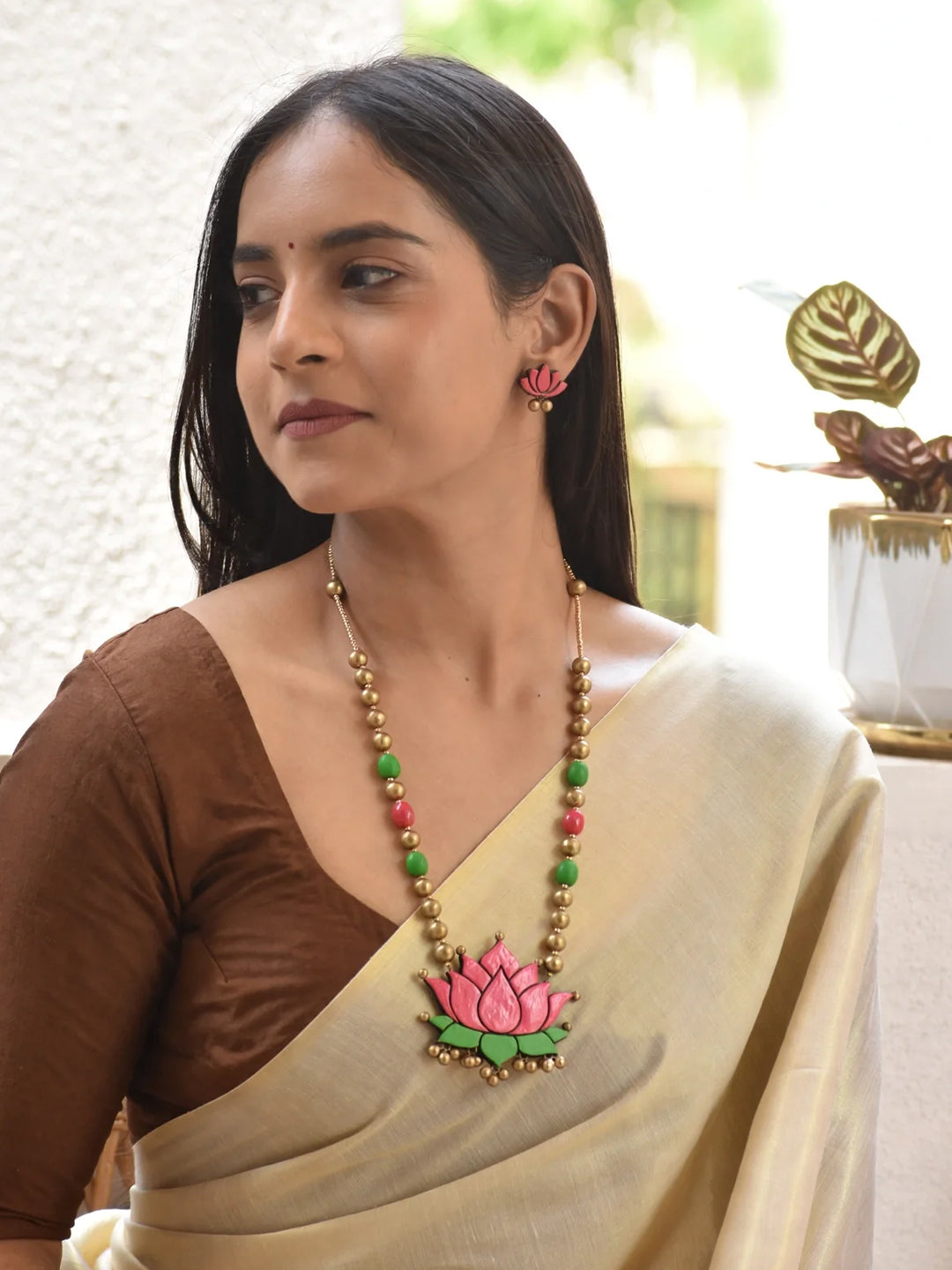 Terracotta Red & Green Lotus Pendant Beaded Necklace With Studs
