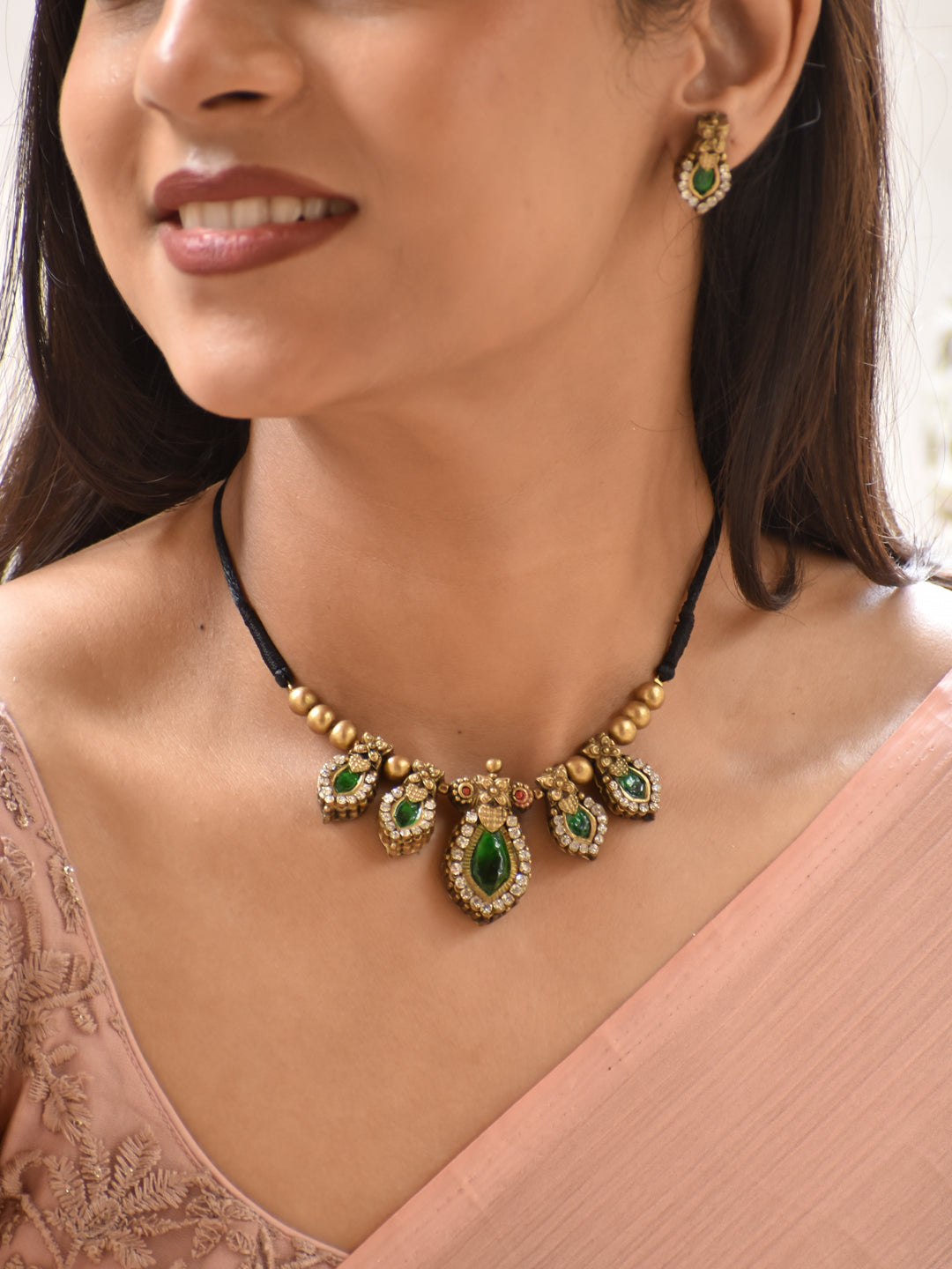 Green Stone Antique Short Terracotta Necklace with Pendant Drops