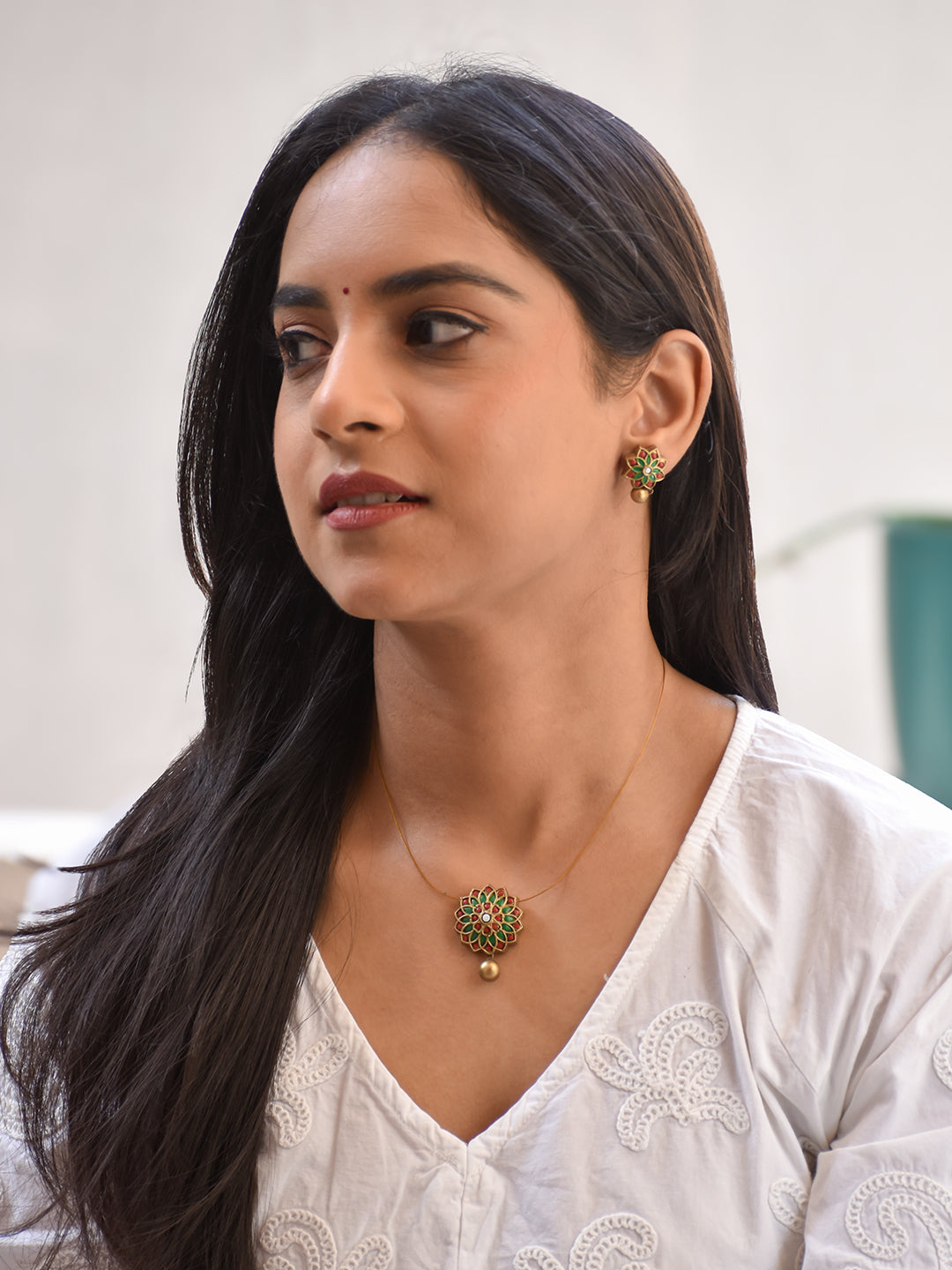 Terracotta Multicolor Floral Mandala Pendant Necklace with Gold Bead Drop & Matching Stud Earrings