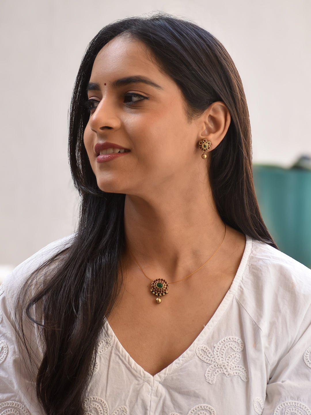Terracotta Red Floral Pendant Necklace with Green Stone Center & Gold Bead Drop Earrings