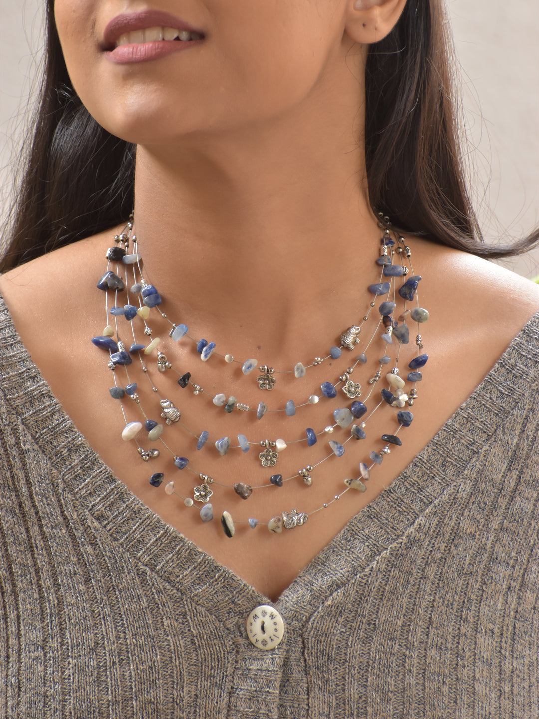 CieloMist – Layered Blue Agate Gemstone Necklace with German Silver Motifs