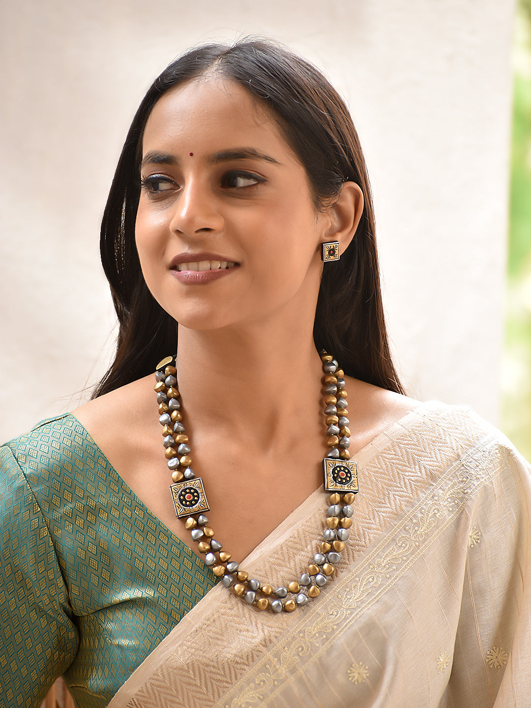Dvija — Dual Tone Beaded Necklace