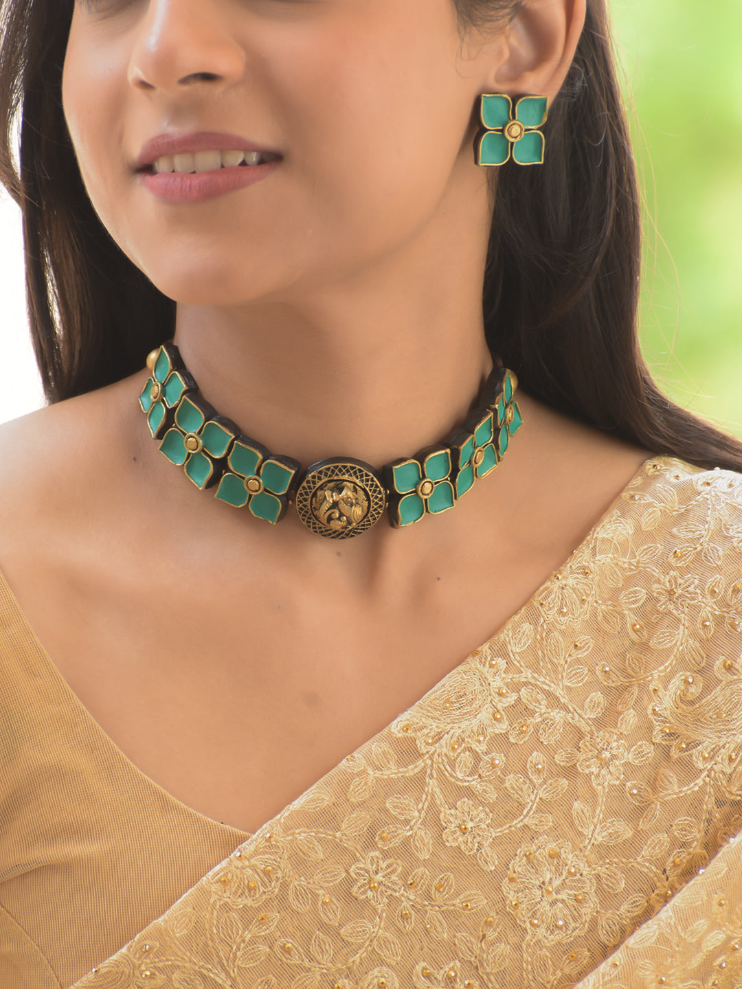 Floral Turquoise Antique Gold Choker Necklace Set