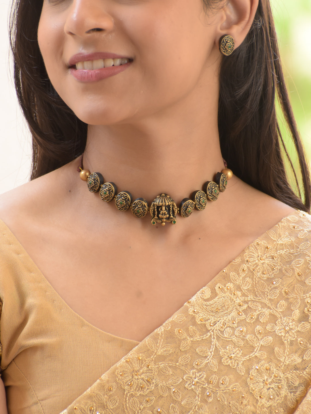 Lakshmi Temple Disc Choker Necklace Set