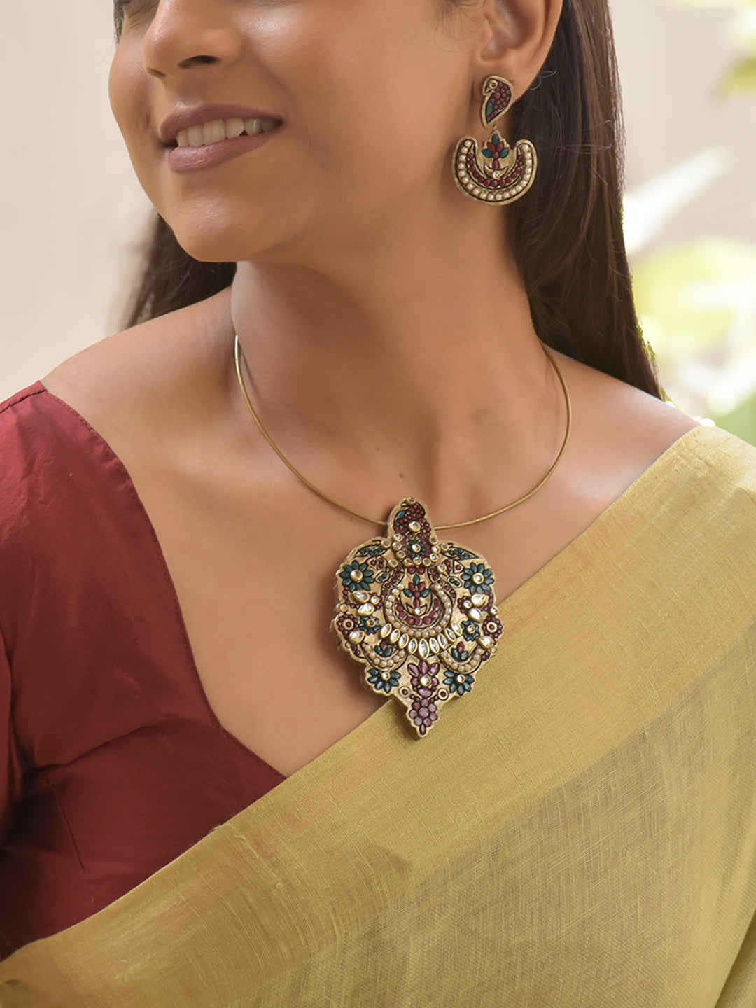 Antique Regal Terracotta Choker Set with Crescent Earrings – Gold, Red & Green Earrings