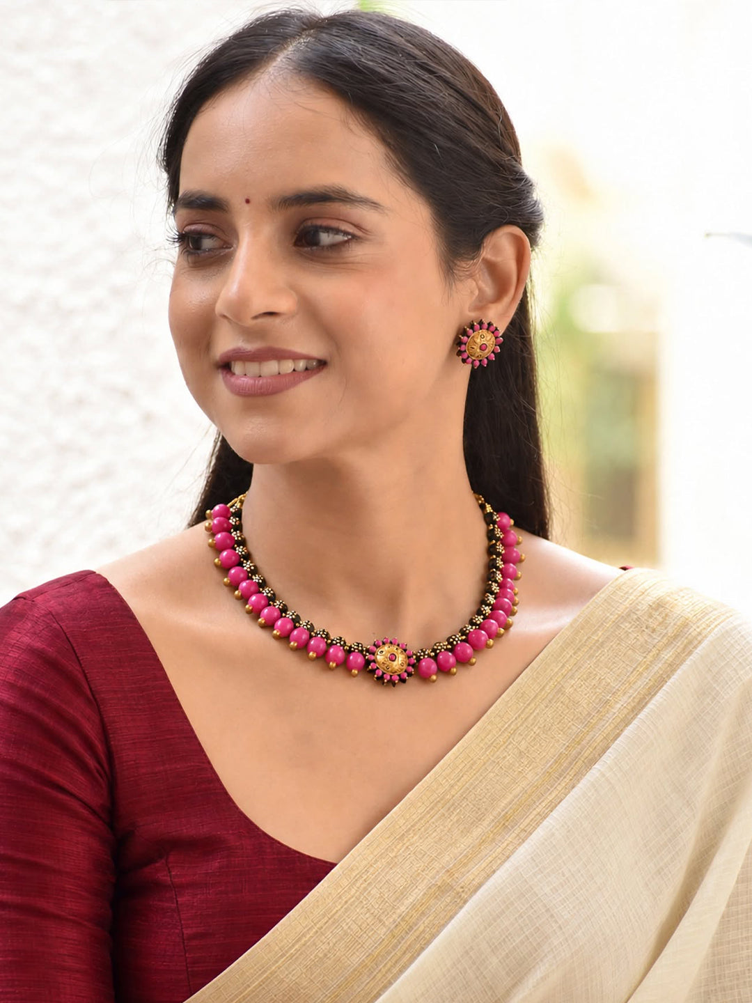 Gulabi – Handmade Bright Pink Floral Necklace Set