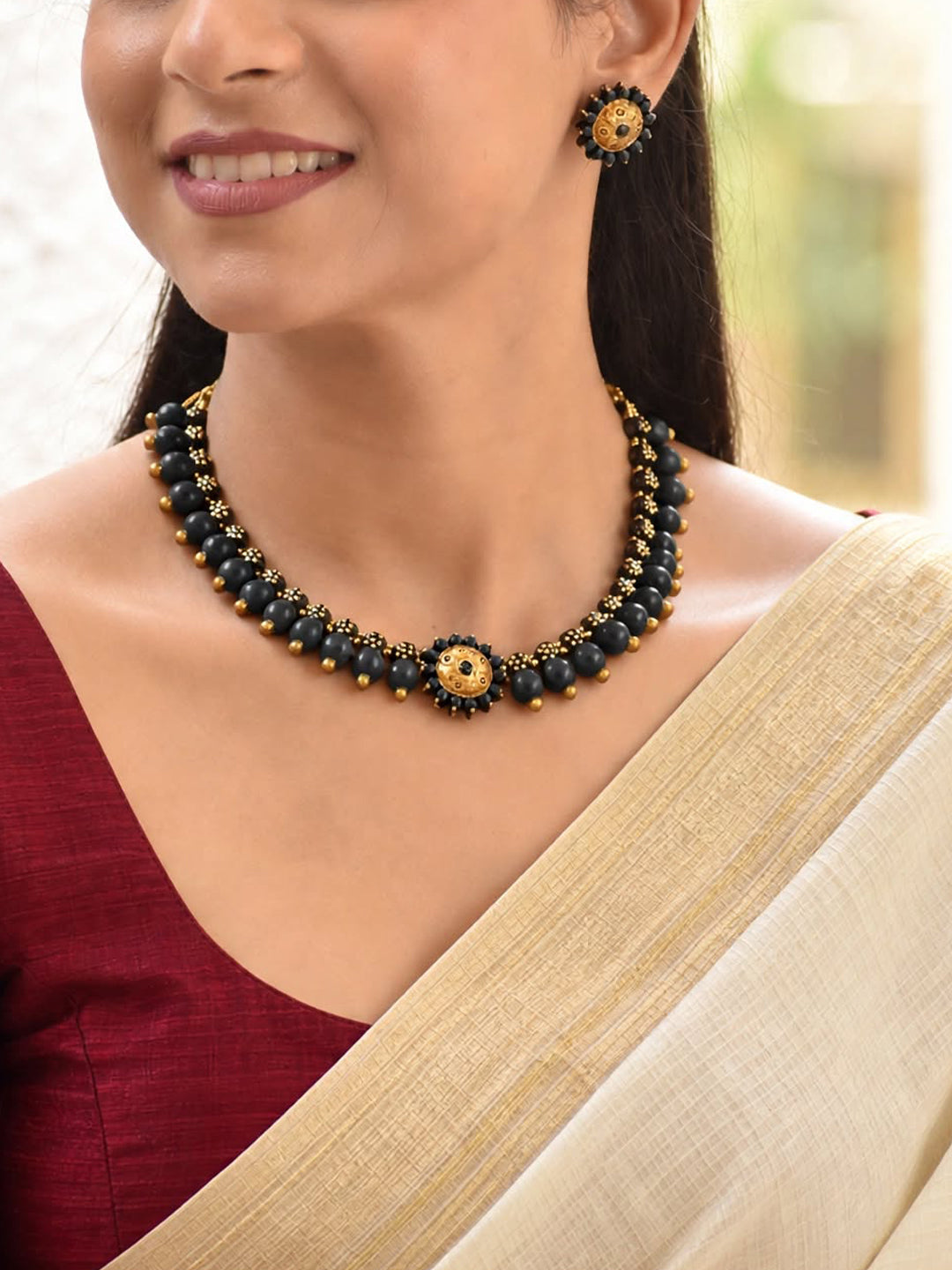 Shyama – Handmade Black & Antique Gold Floral Necklace Set