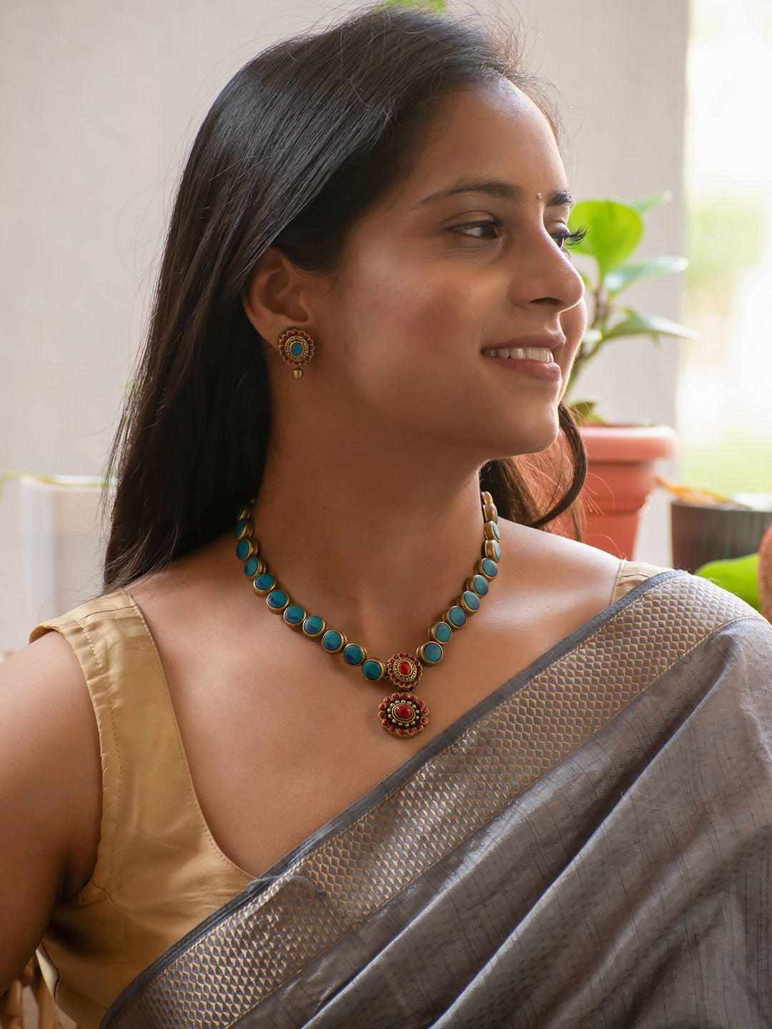 Antique Gold Blue and Red Circular Design Handmade Terracotta Necklace Set