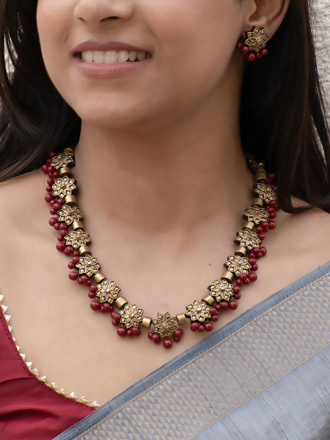 Kundanjali — Antique Gold Floral Tube Design Maroon Kundan Stone Handmade Terracotta Necklace Set