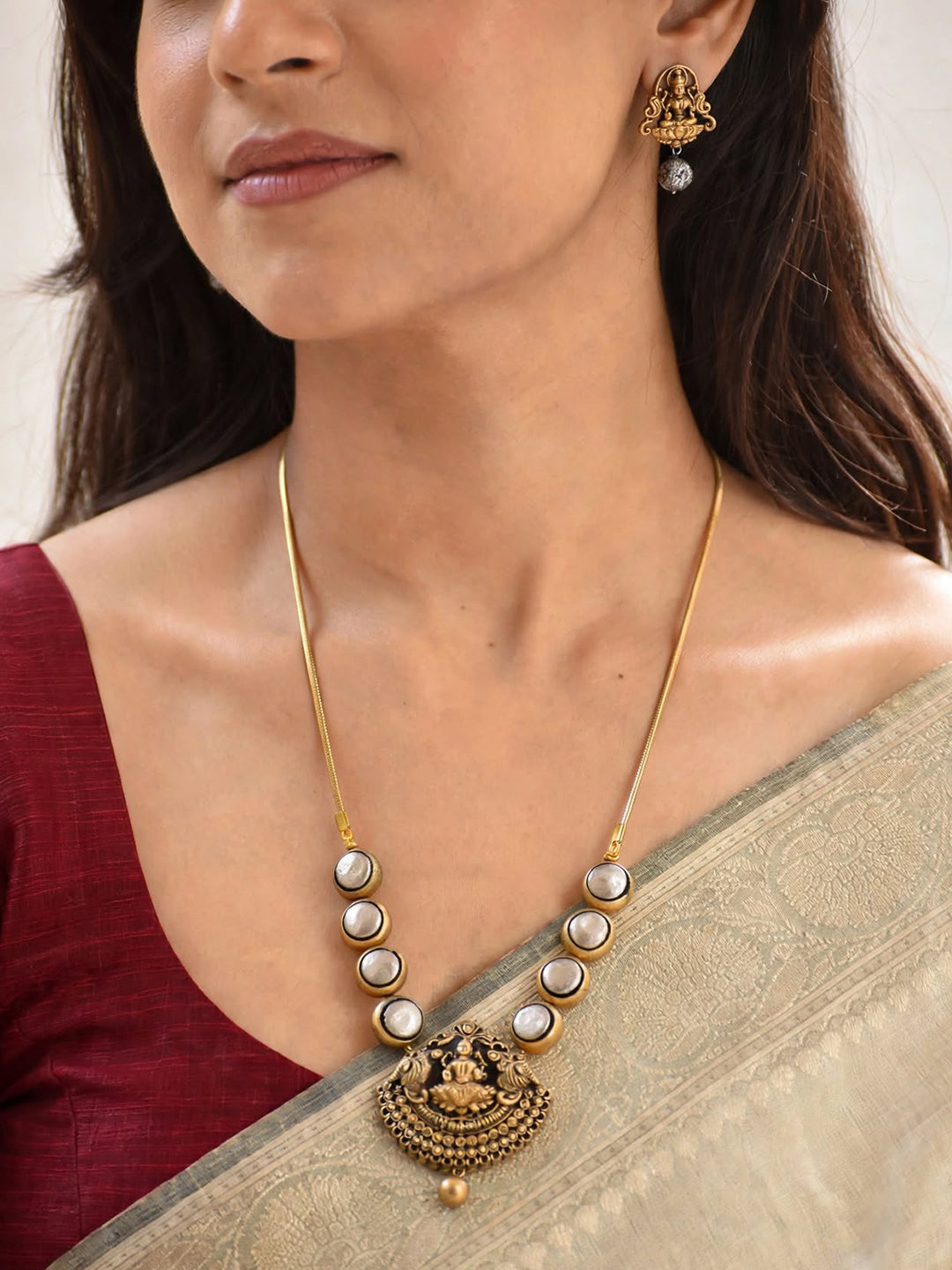 Circular Pattern Design Lakshmi Pendant Design Antique Gold Antique Silver Dual Tone Handmade Terracotta Necklace Set