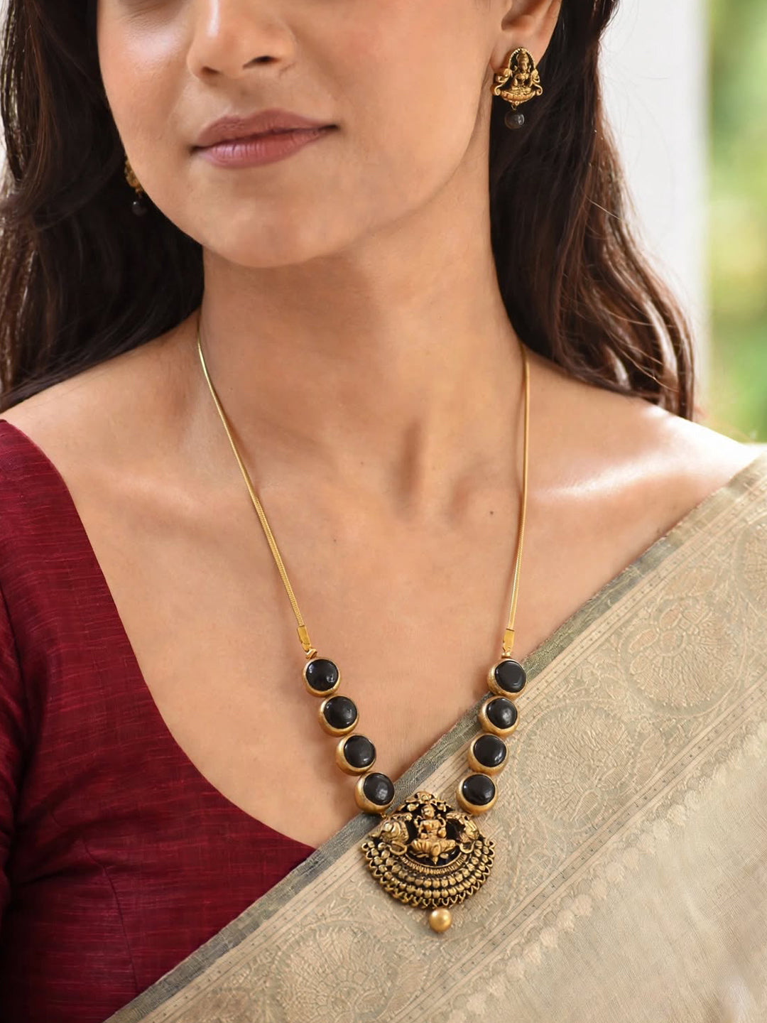Circular Pattern Design Lakshmi Pendant Design Antique Gold Black Handmade Terracotta Necklace Set