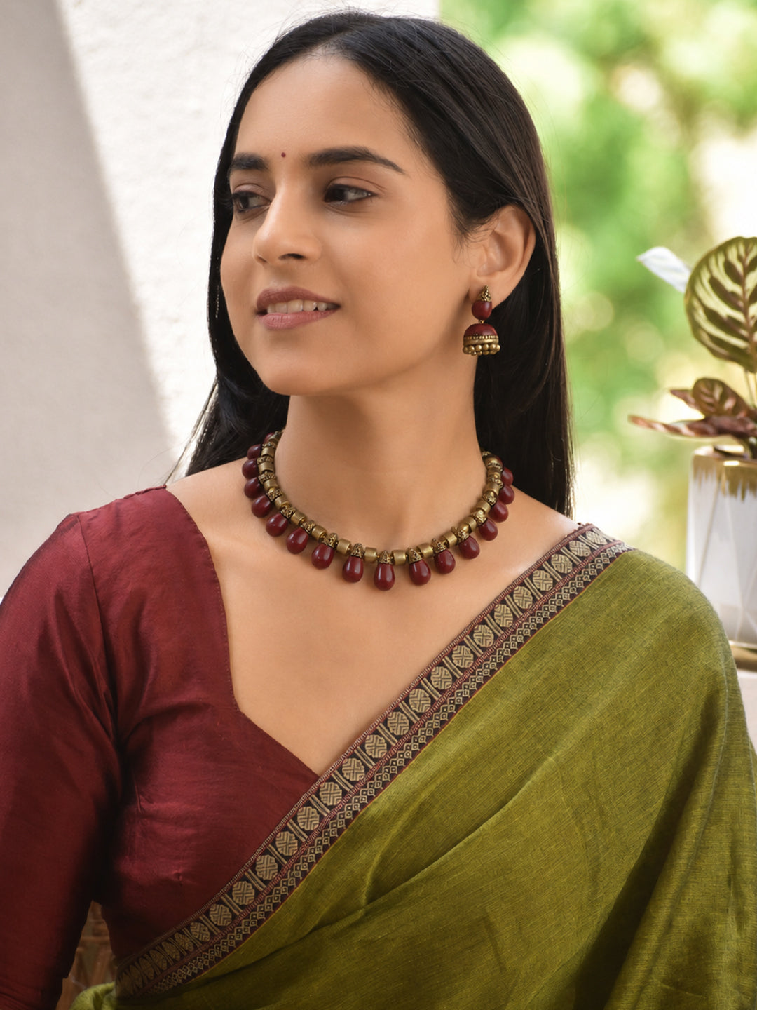 Kanmani - Tear Drop Design Handmade Terracotta Maroon Colour Choker Necklace Set