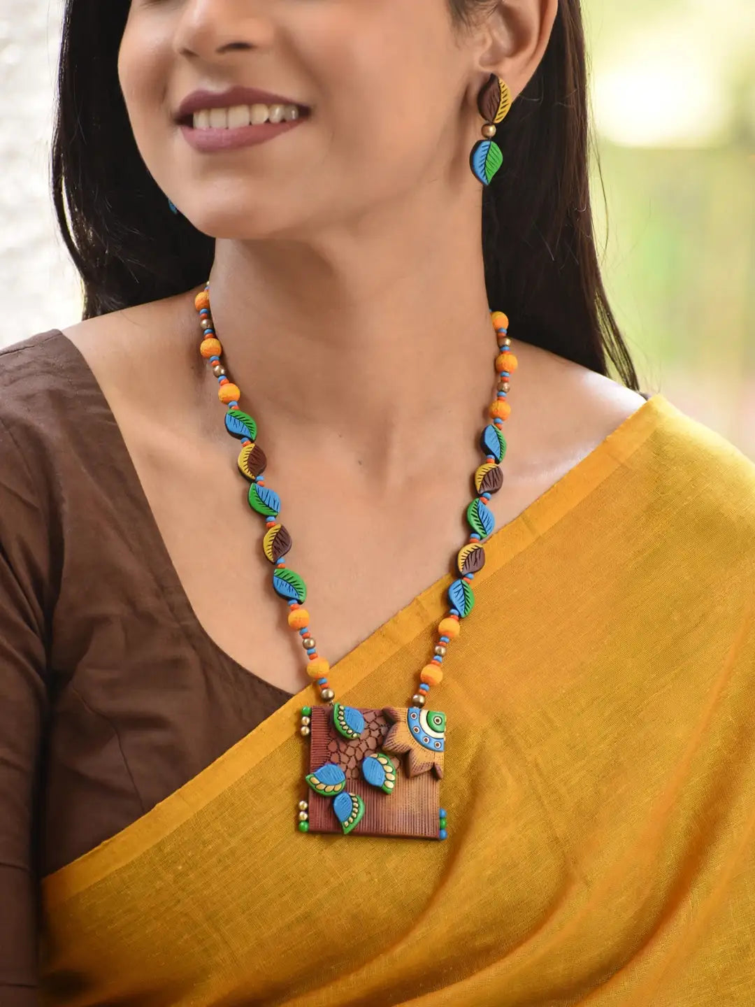 Leaf Design Hand Painted Blue Green Yellow Colored Terracotta Jewelry Set