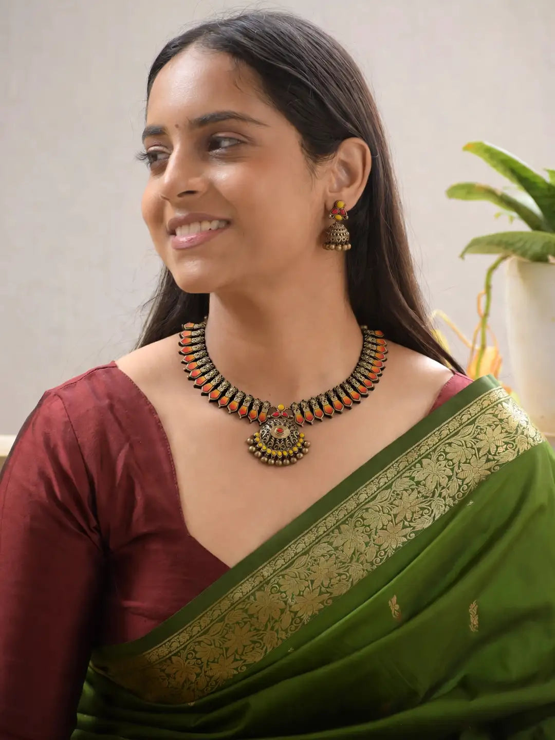 Oval Design Hand Painted Terracotta Jewelry Set