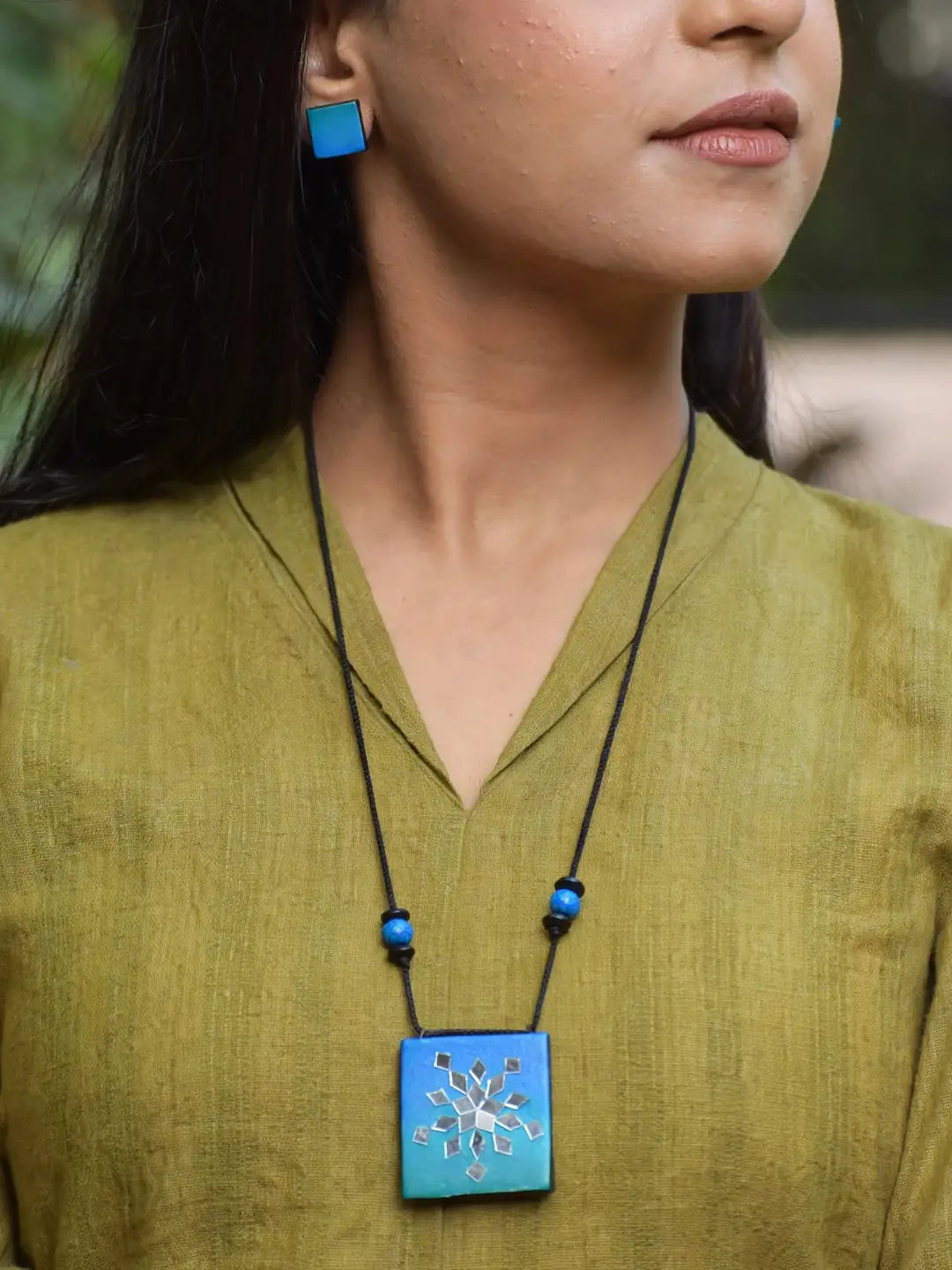 Blue Geometric Square Shape Flower Design Mirror Work Minimalistic Handmade Terracotta Necklace Set