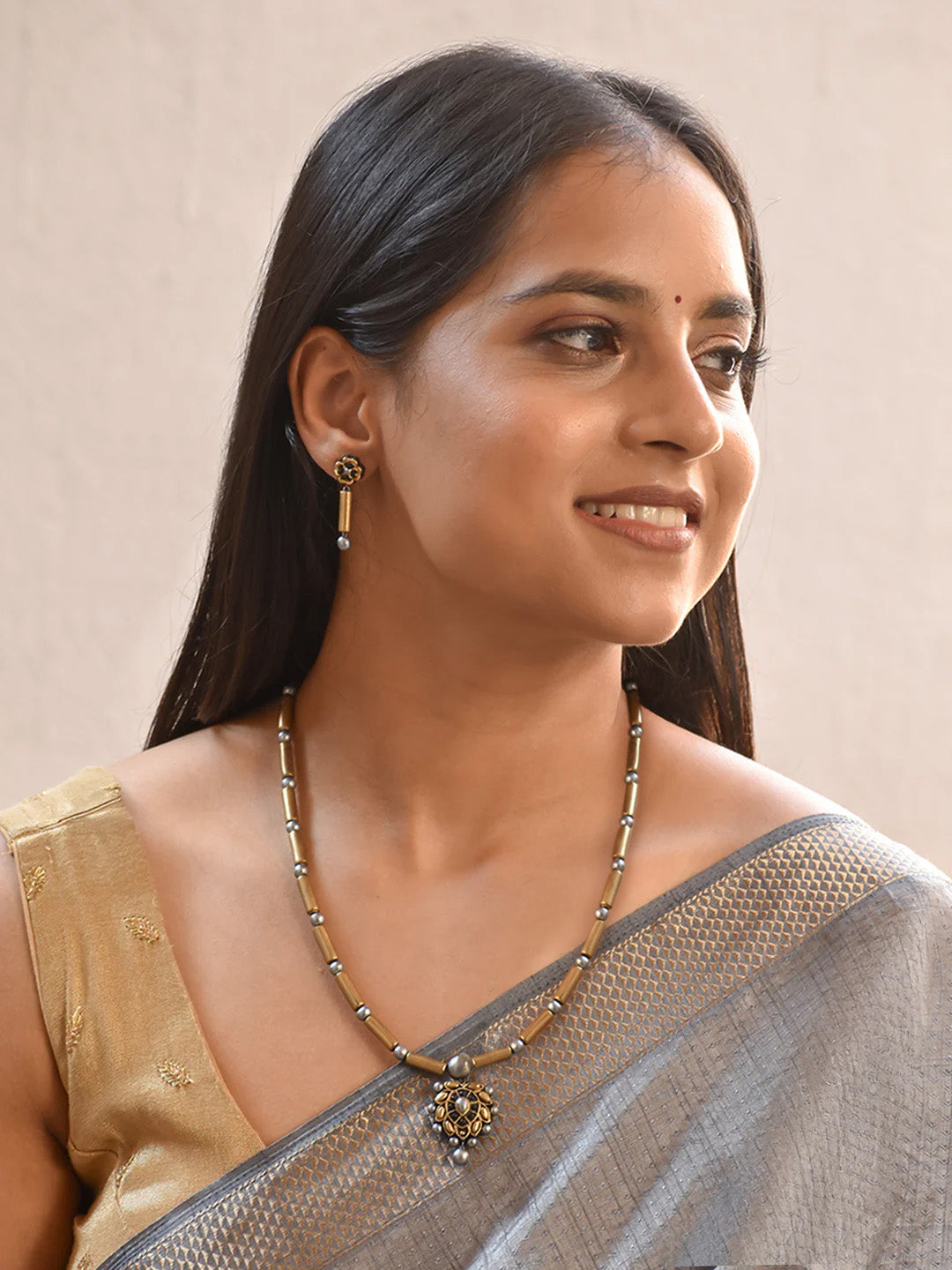 Pushpanjali — Handcrafted Pipe Beads Design Floral Pendant Terracotta Jewellery Set in Antique Gold and Silver - kantara