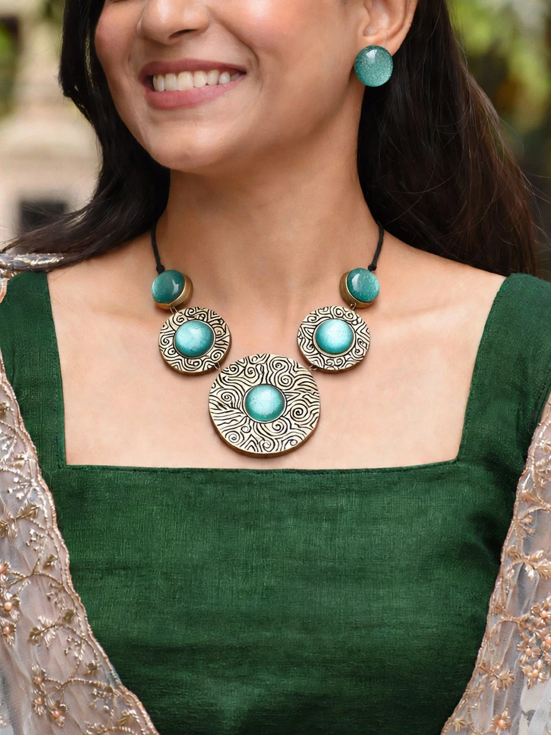 Circular Design Hand Engraved Finish Terracotta Jewellery Set