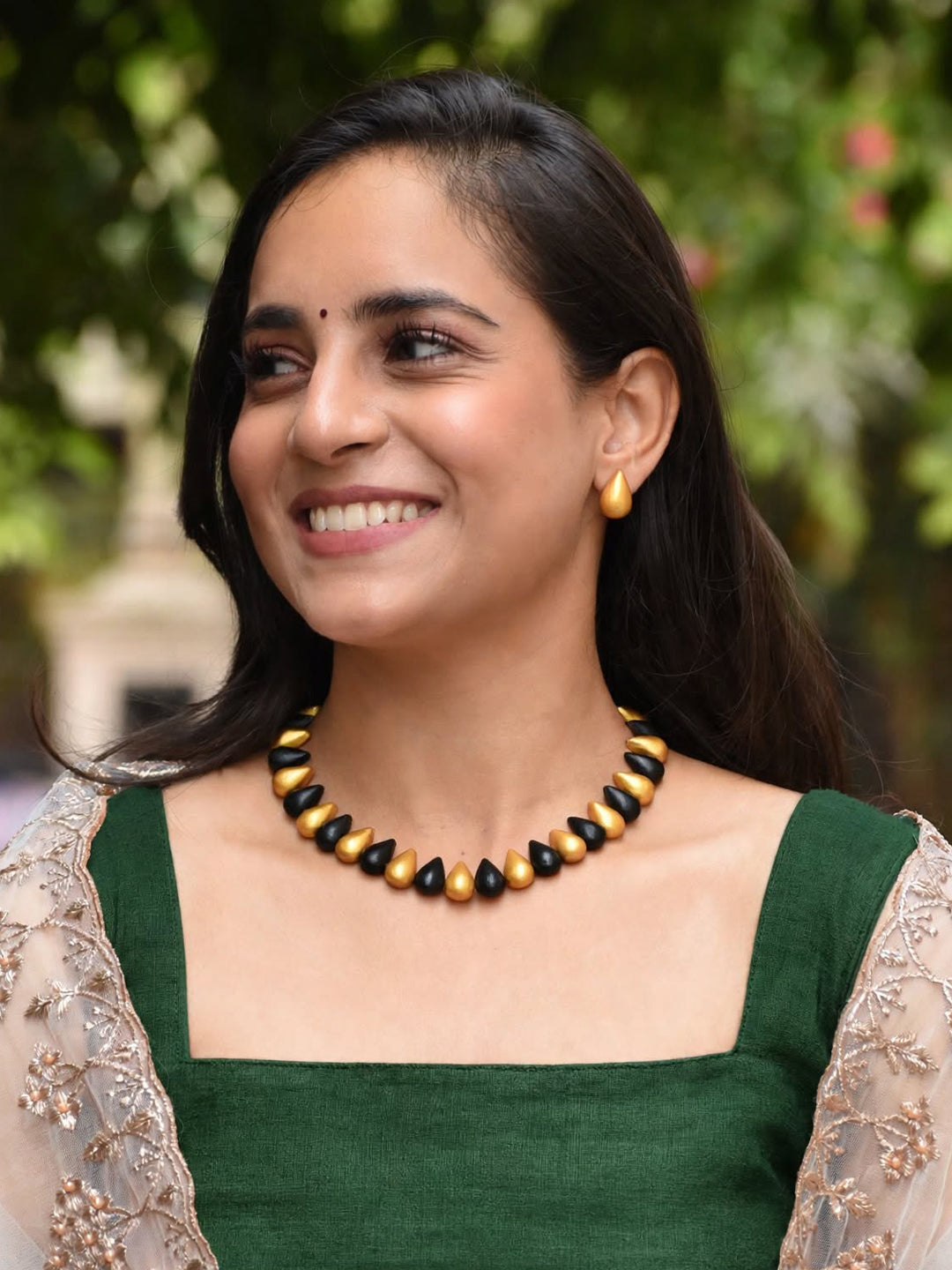 Terracotta Black & Antique Gold Teardrop Bead Necklace Set