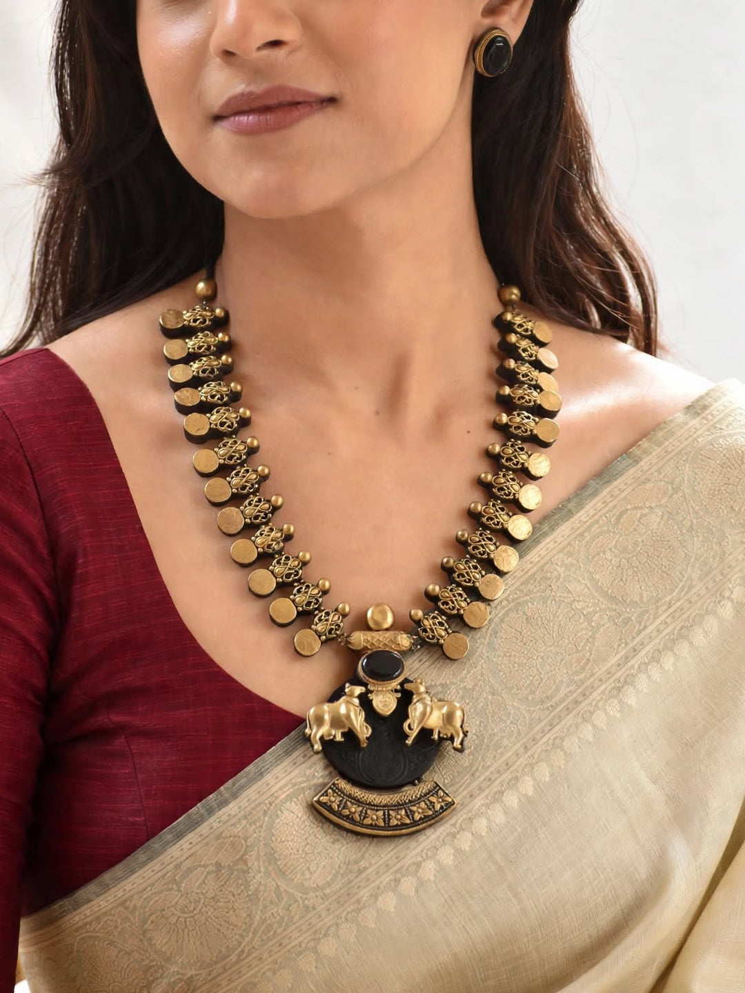 Kamadhenu 🐮 – Gold & Black Twin Cow Statement Pendant Necklace Set