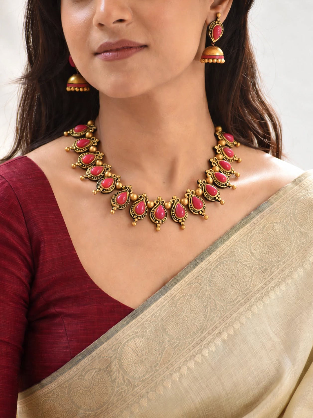 Sindhura – Handmade Ruby Red Paisley Necklace Set