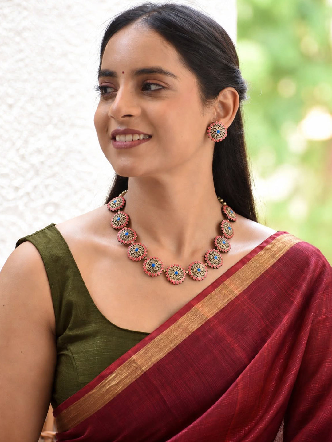 Shreya — Coral Pink and Turquoise Floral Disc Choker Necklace Handmade Jewellery