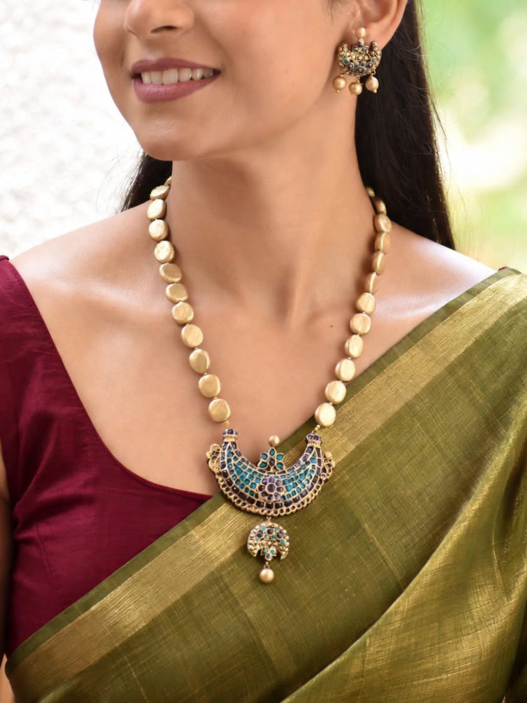Tarangini — Ivory Beaded Blue Peacock Inspired Pendant Necklace Handmade Jewellery