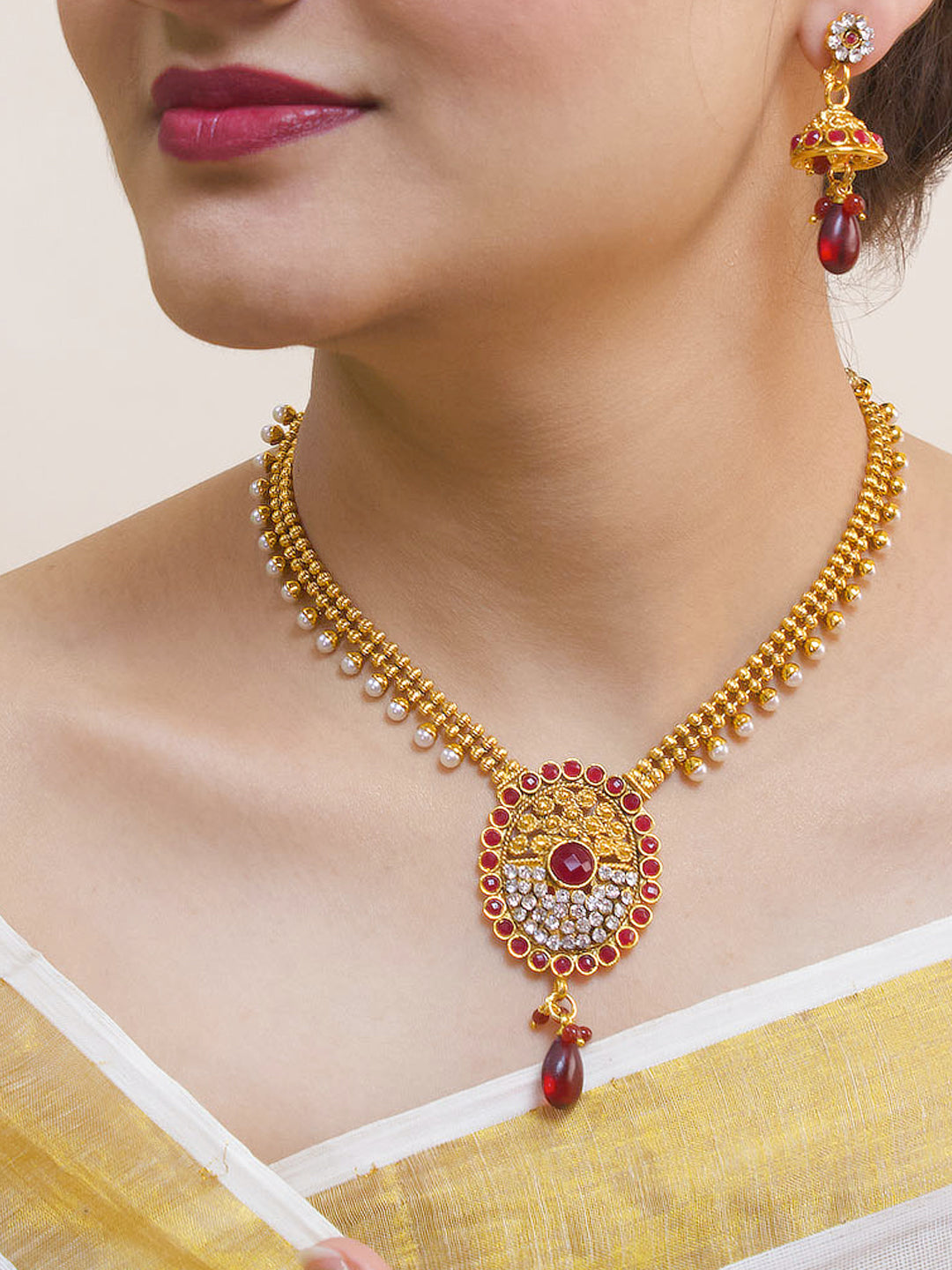 Avismaya Antique Gold Plated 2 Line Necklace With Round Shape Pendant Necklace Set