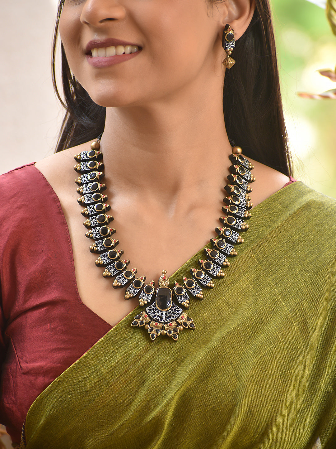 Terracotta Black Stone Temple Design Necklace Set